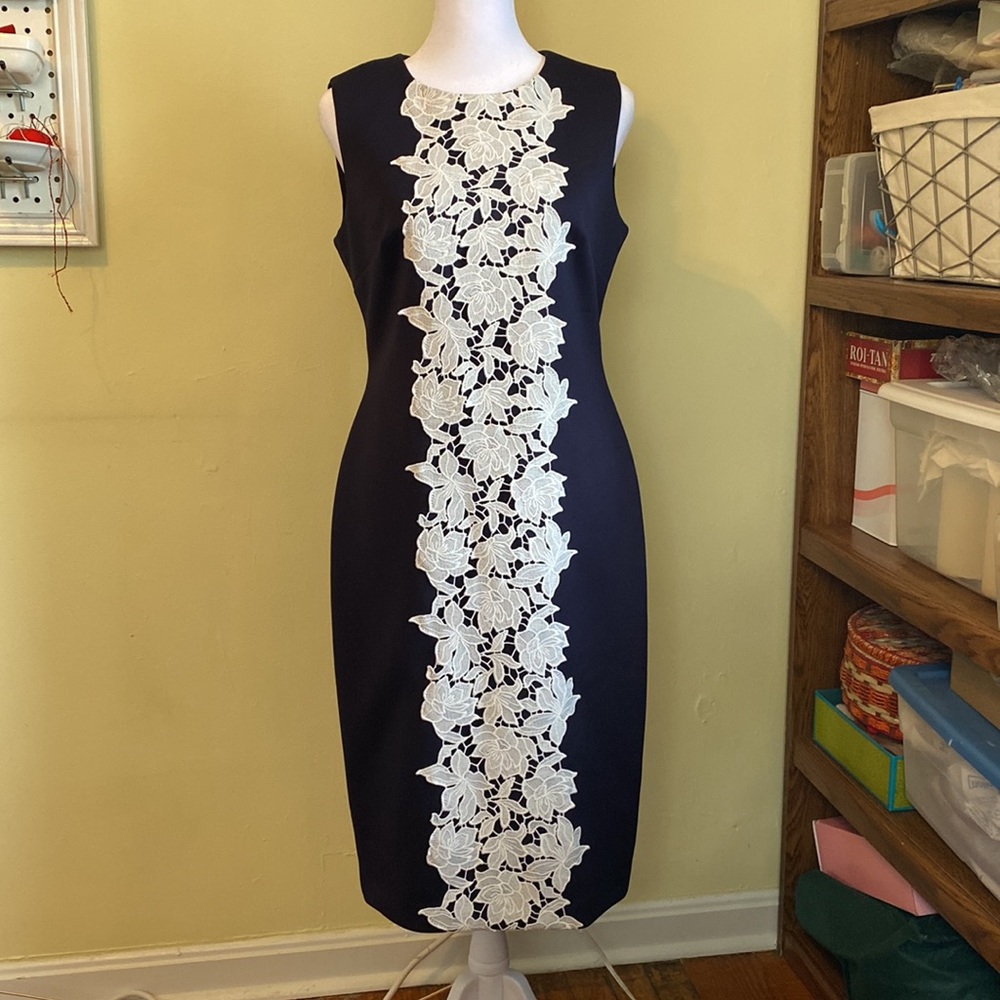 Calvin Klein Elegant Sheath Dress Sz 6 - Picture 2 of 7